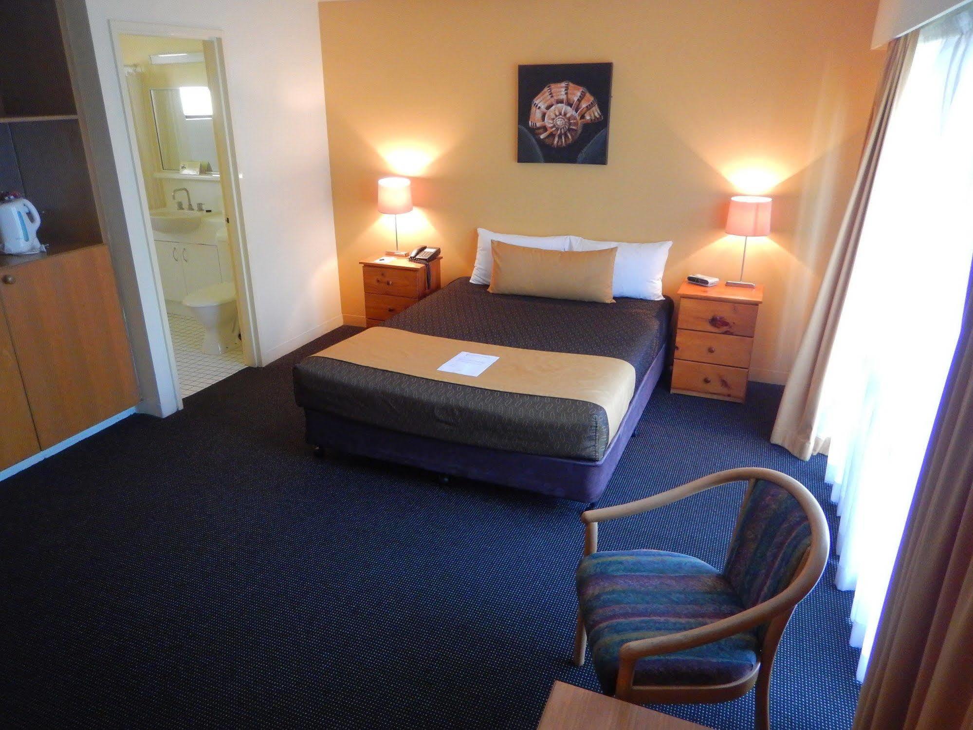Mt Ommaney Hotel Apartments Brisbane Exterior foto